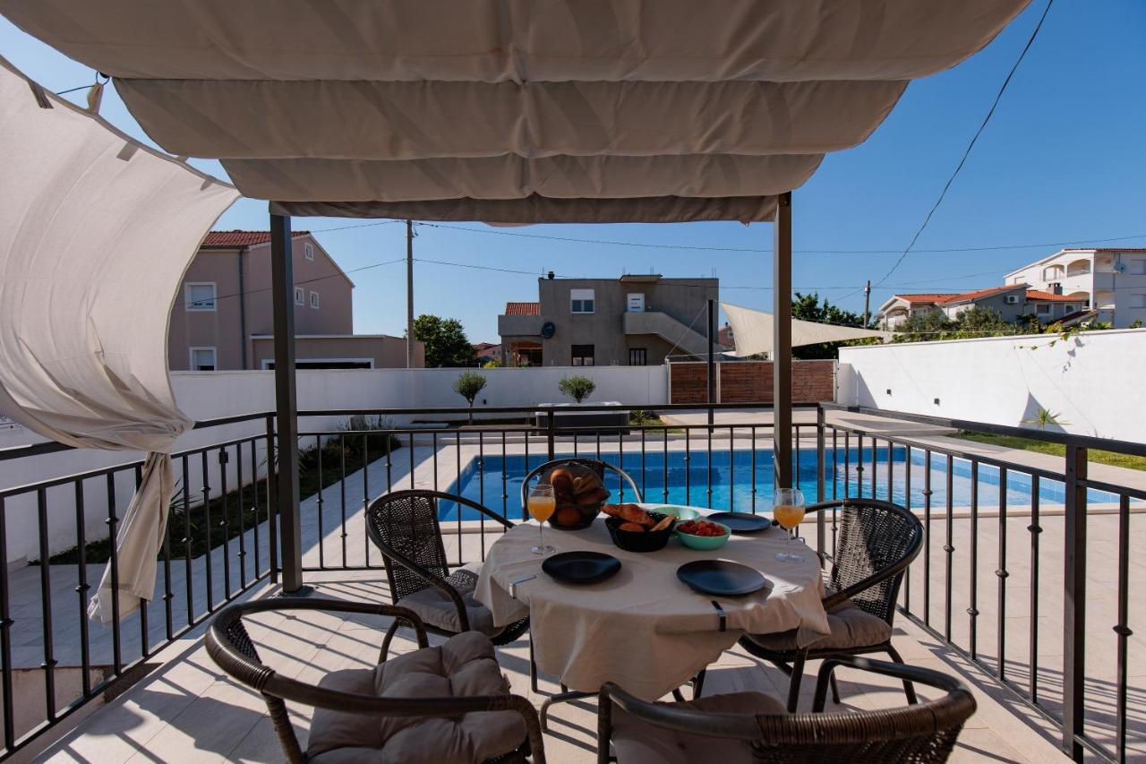 Villa Family And Friends Private Heated Pool With Jacuzzi Zadar Exterior photo
